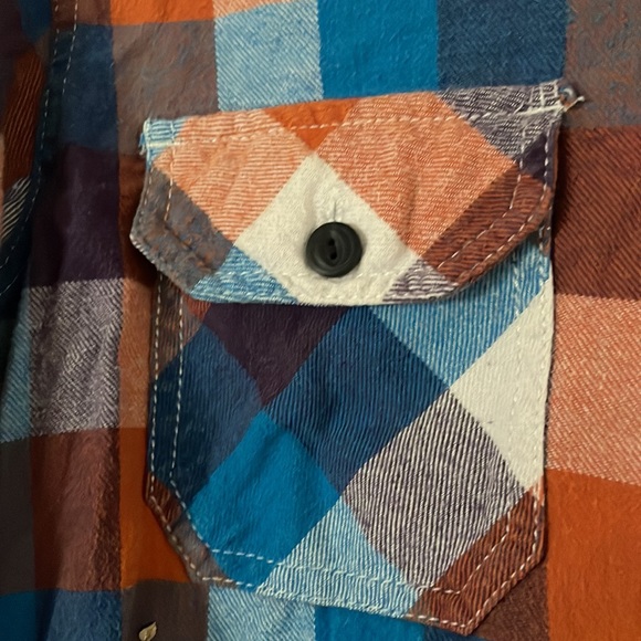 Flannel - Picture 6 of 6